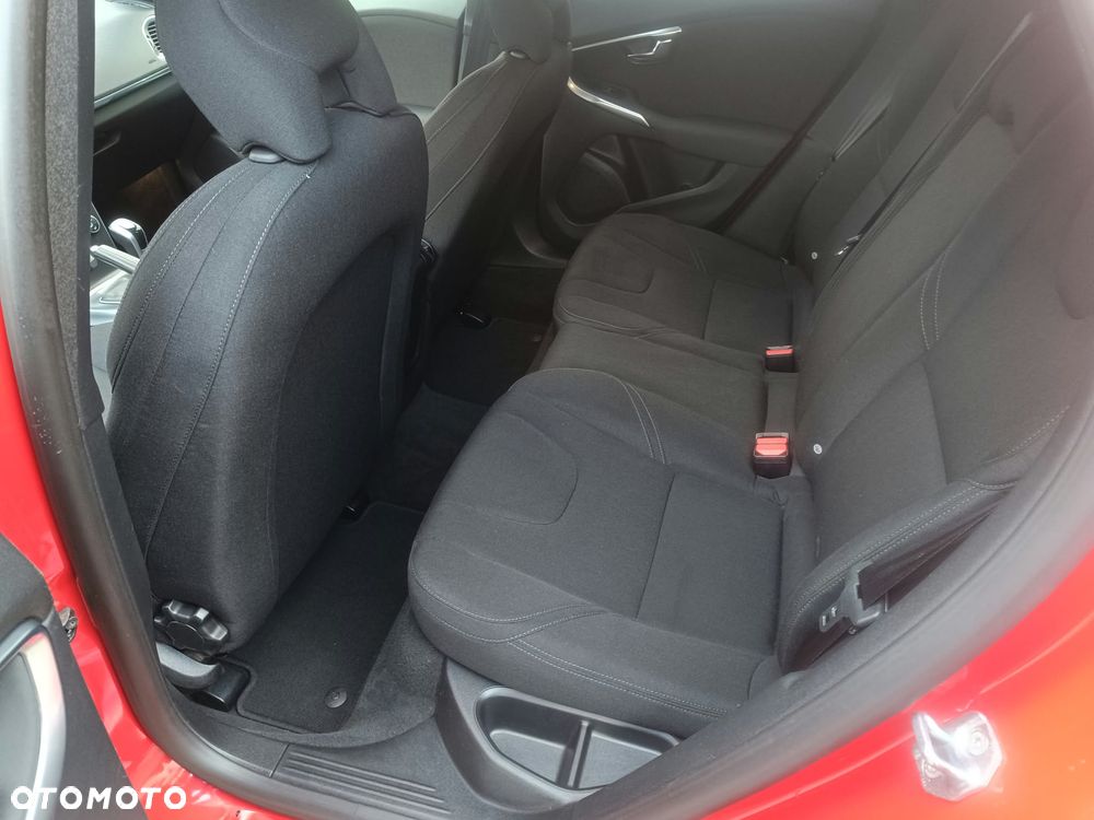 Volvo V40 T2 Drive-E Kinetic - 10