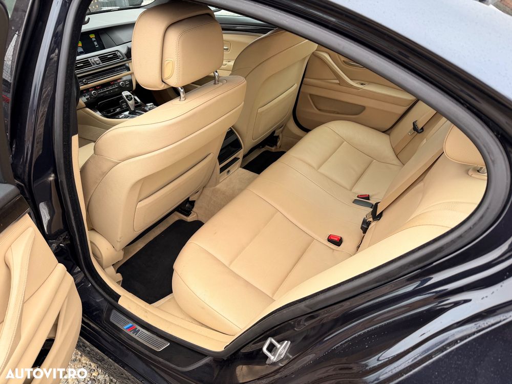 BMW Seria 5 520d Aut. - 12