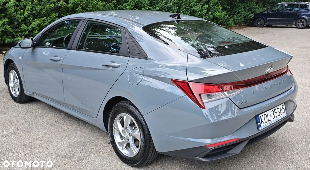 Hyundai Elantra 1.6 Modern - 5