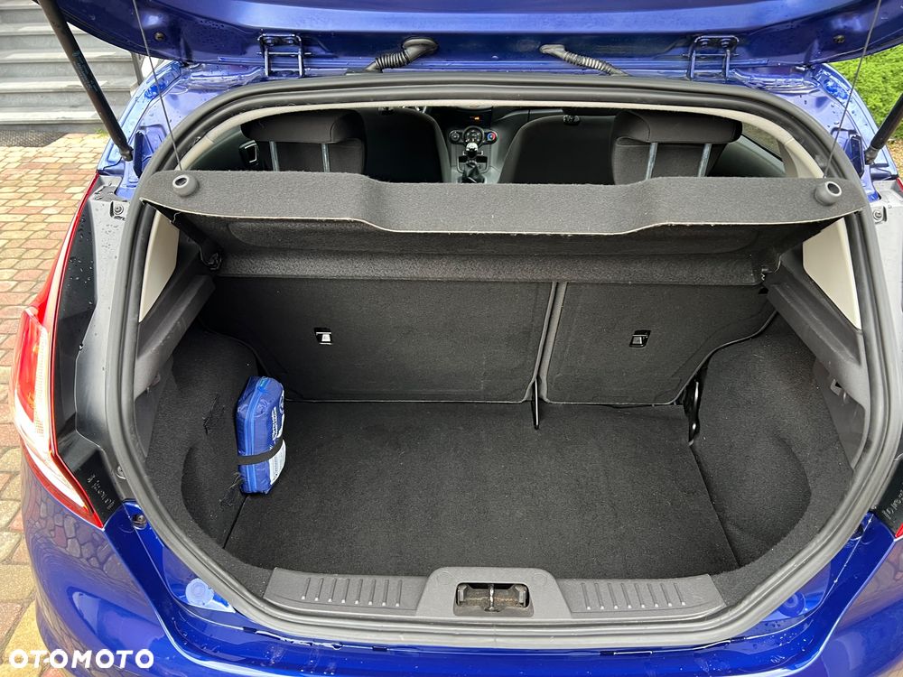Ford Fiesta 1.0 EcoBoost STart-Stop Titanium - 16