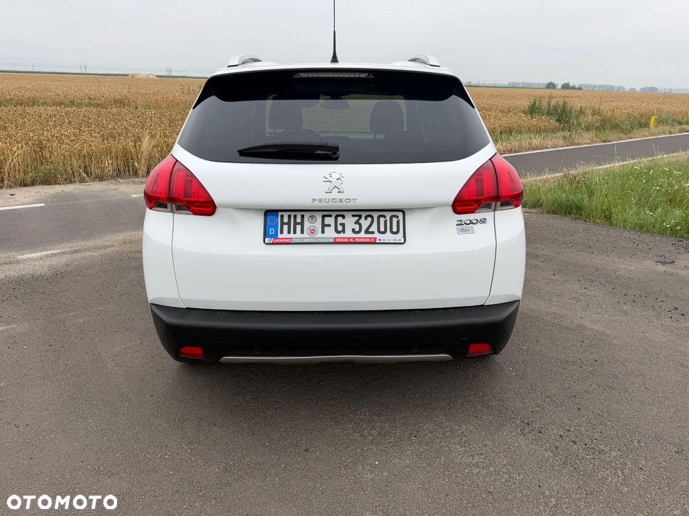 Peugeot 2008 - 6