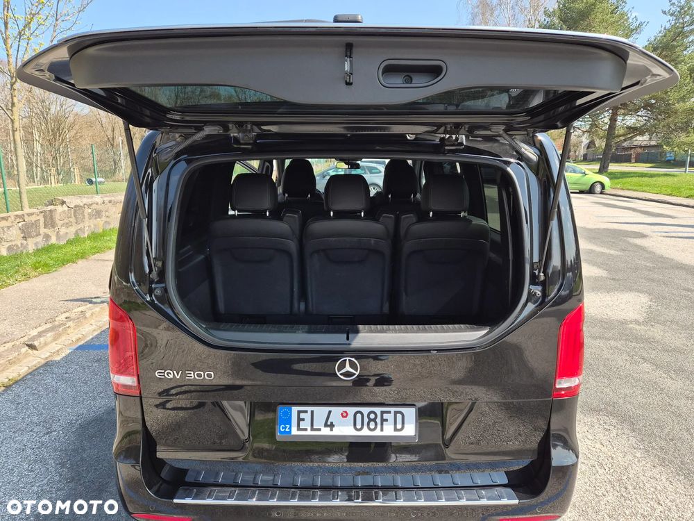 Mercedes-Benz EQV 300 lang - 16