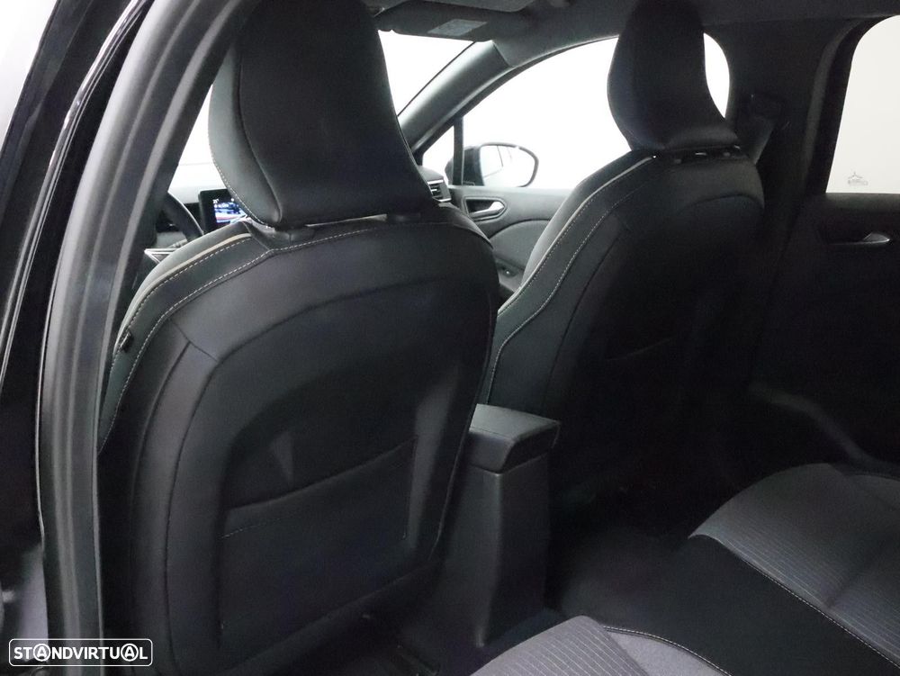 Renault Clio 1.0 TCe Techno - 30