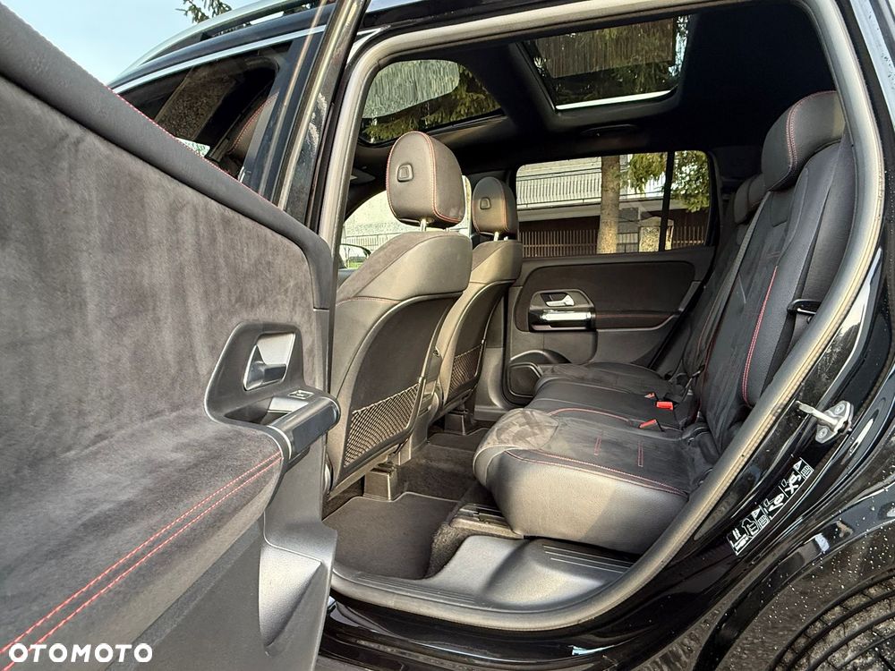 Mercedes-Benz GLB 200 d AMG Line 8G-DCT - 21