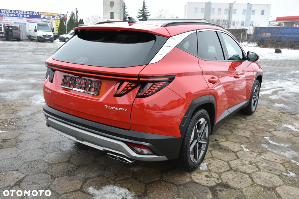 Hyundai Tucson 1.6 T-GDi 48V-Hybrid 2WD DCT Select - 9