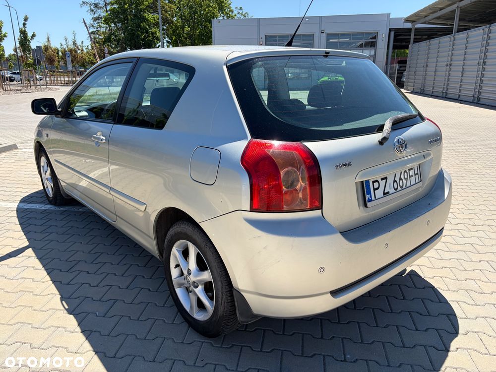 Toyota Corolla 1.4 VVT-i Luna - 9