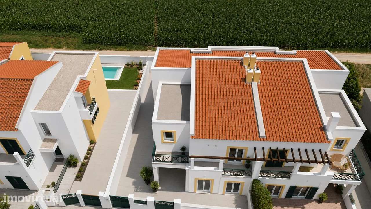 Oportunidade - Moradia T4+2 totalmente remodelada com piscina em Canha - Grande imagem: 3/10