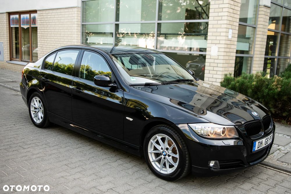 BMW Seria 3 320d - 11