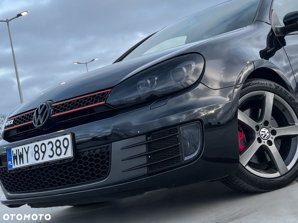 Volkswagen Golf 2.0 TSI GTI - 8