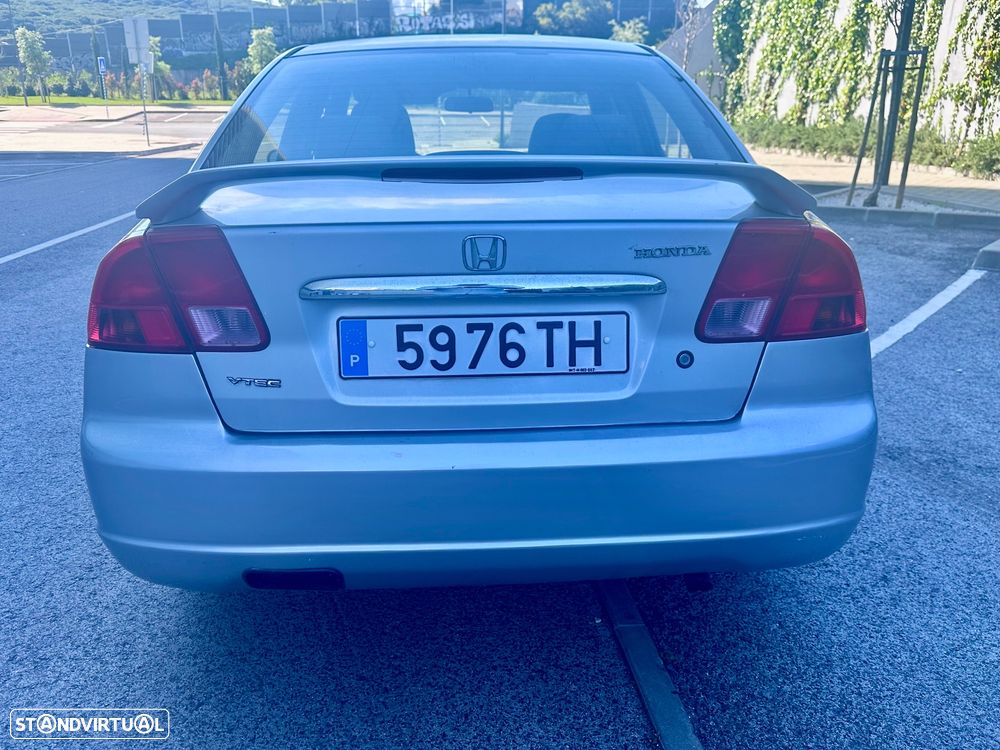 Honda Civic 1.6 ES - 6