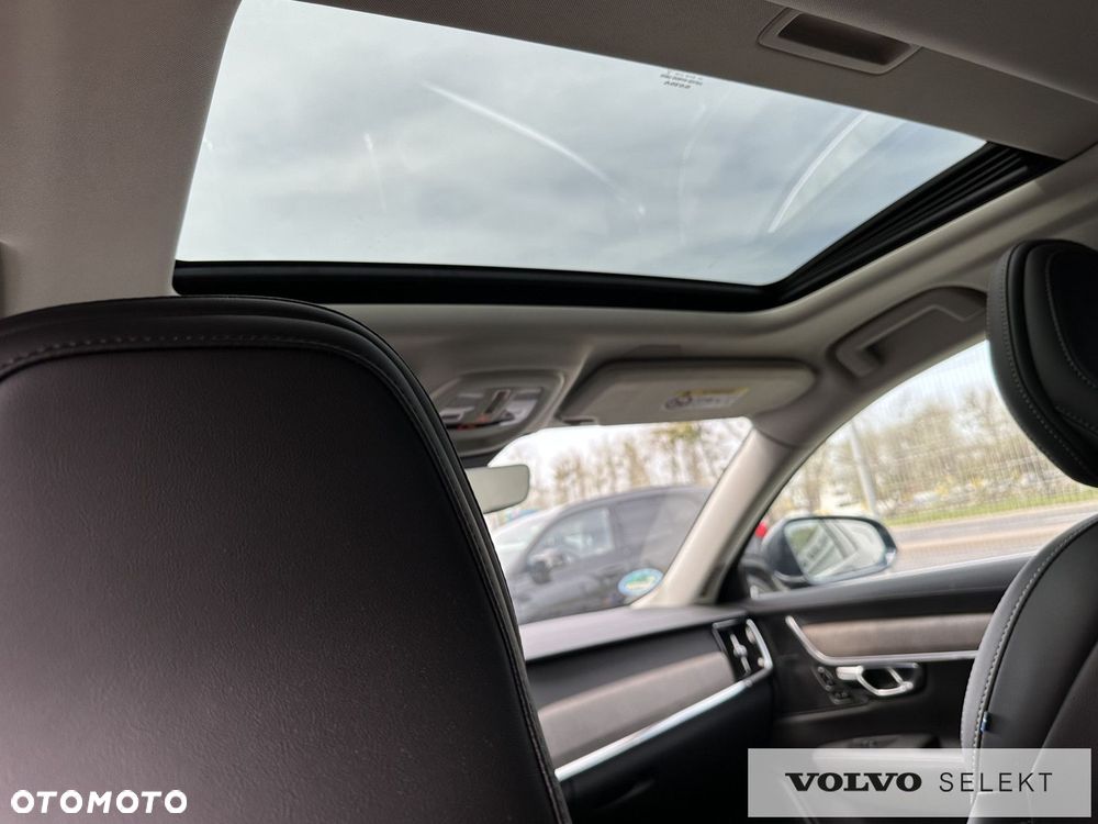 Volvo S90 - 33