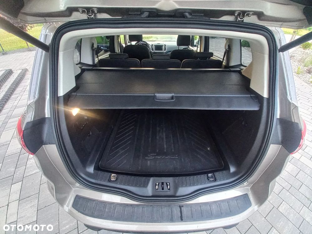Ford S-Max 2.0 EcoBlue Titanium - 32