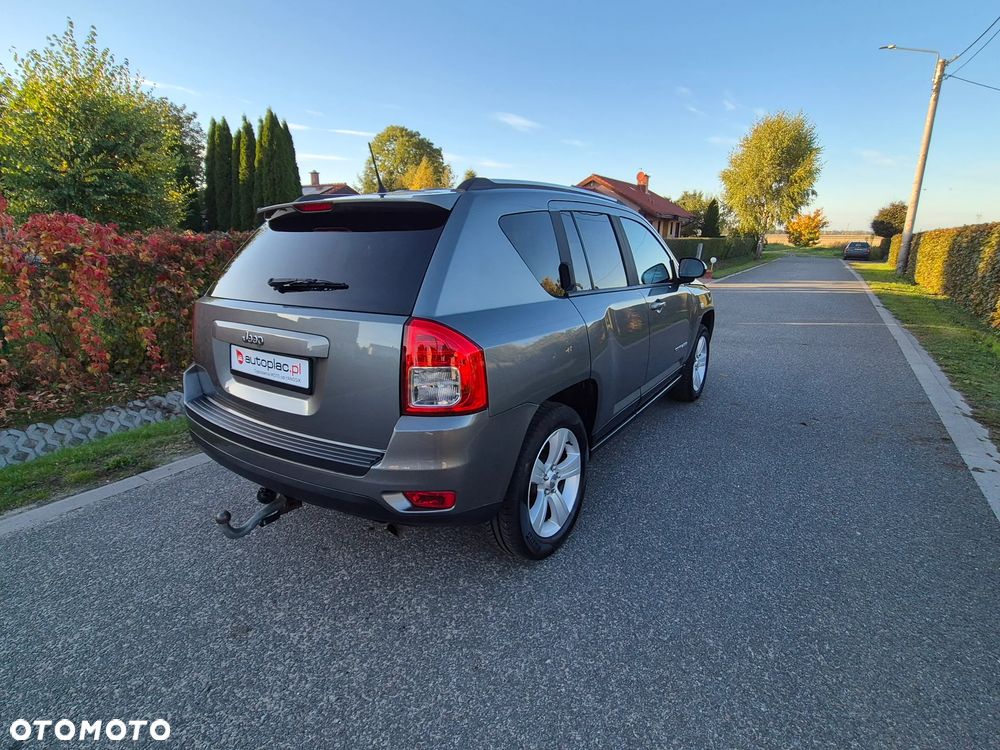 Jeep Compass - 19