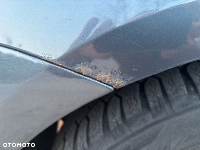 Volkswagen Passat 1.8 TSI Comfortline - 12