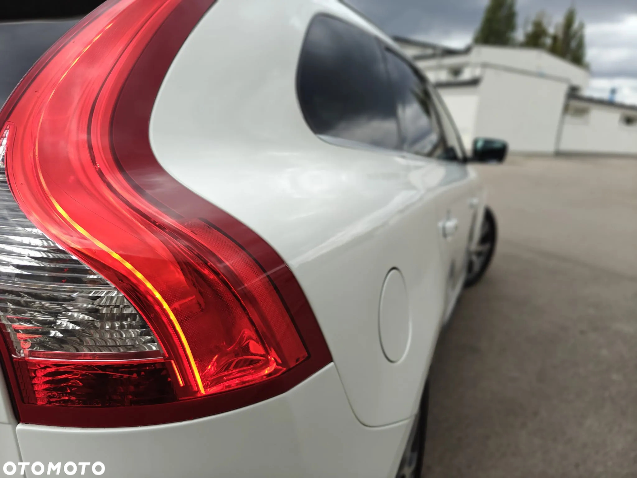 Volvo XC 60 T6 AWD Summum - 4