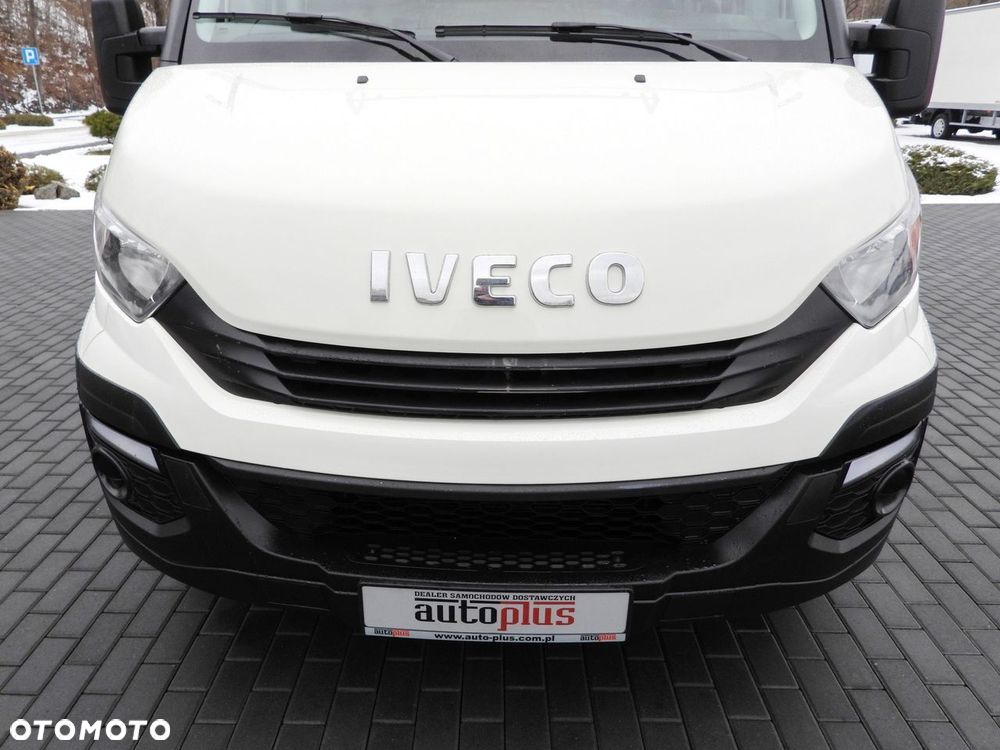 Iveco DAILY 35S14 FURGON BRYGADÓWKA 7 MIEJSC TEMPOMAT  140KM - 16