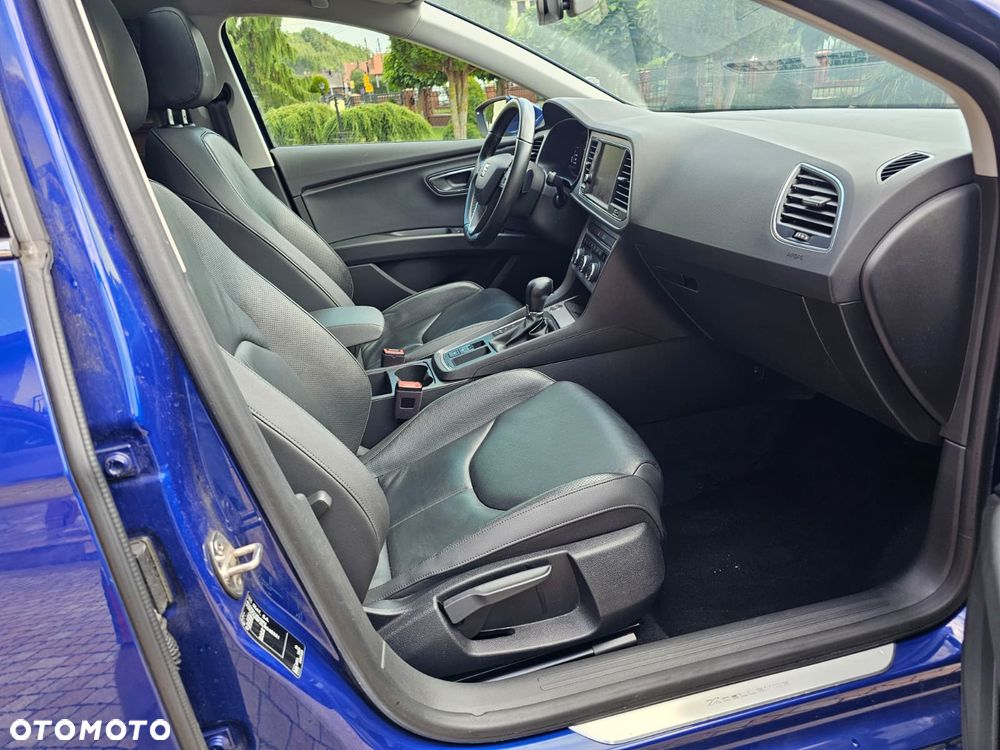 Seat Leon 2.0 TDI DPF DSG Xcellence - 31