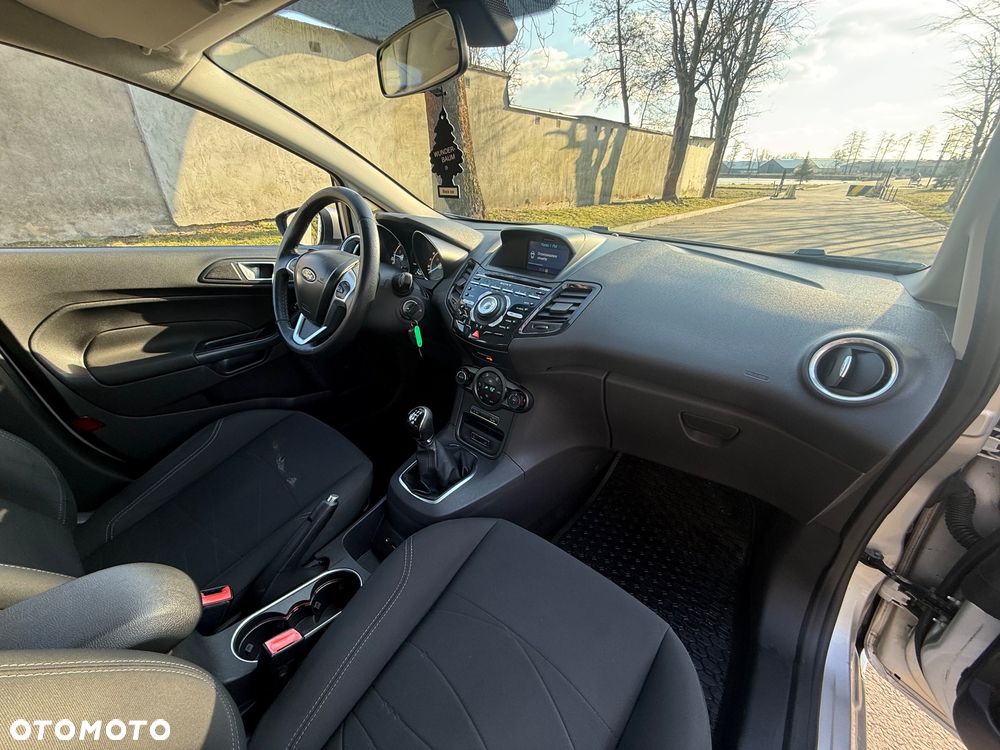 Ford Fiesta 1.6 TDCi DPF Gold X - 9