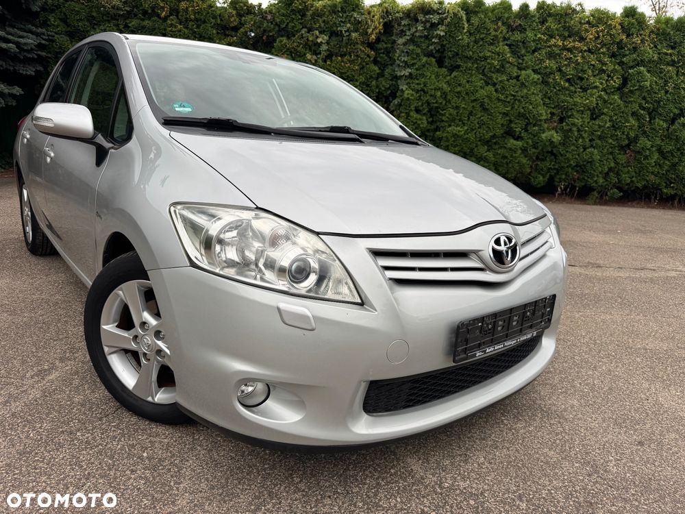 Toyota Auris 1.6 Valvematic Life Plus - 26