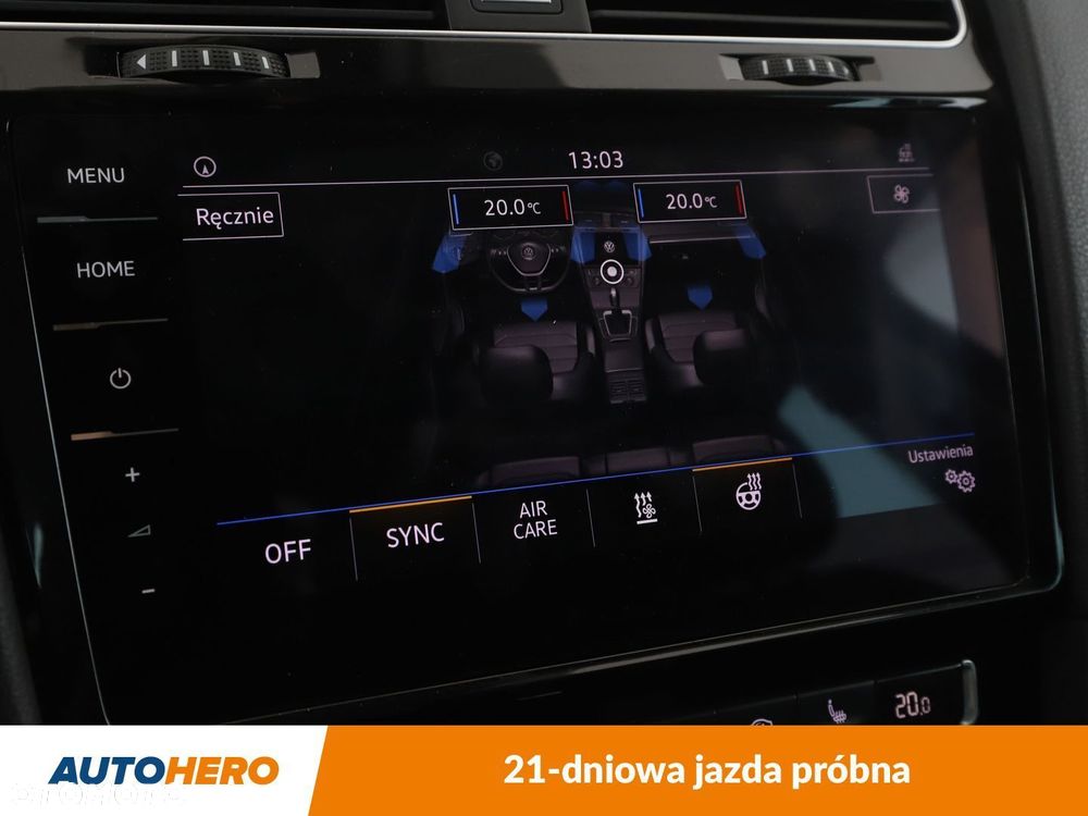 Volkswagen Golf - 23