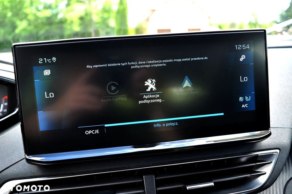 Peugeot 3008 1.2 PureTech Allure S&S - 28