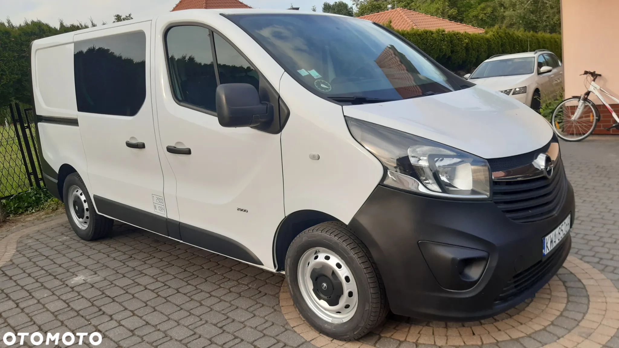 Opel Vivaro - 25