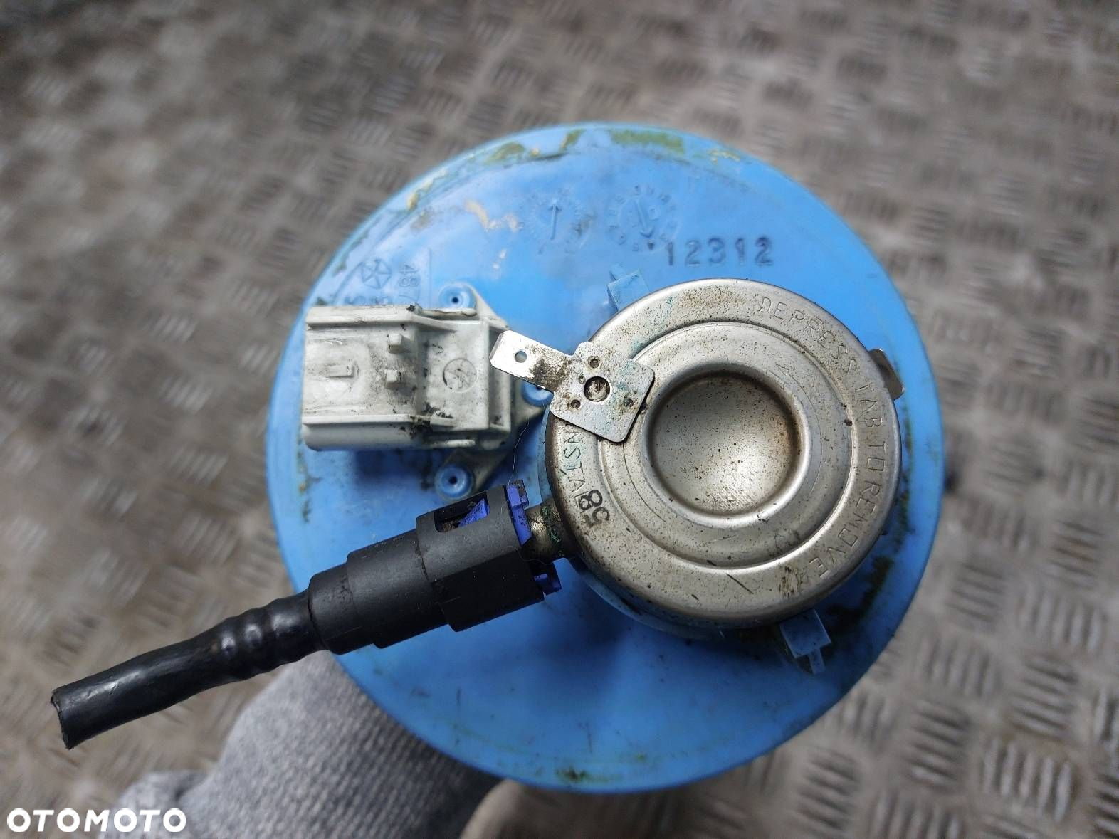 POMPKA PALIWA + PŁYWAK CHRYSLER SEBRING II 2.0 16V 4879065AA - 4