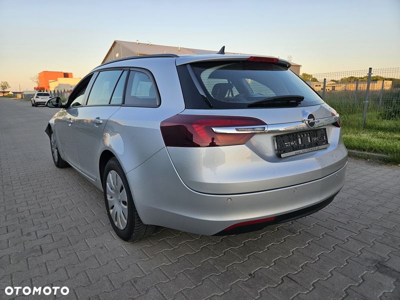 Opel Insignia - 13