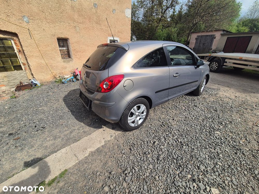 Opel Corsa 1.4 16V Automatik 150 Jahre - 24