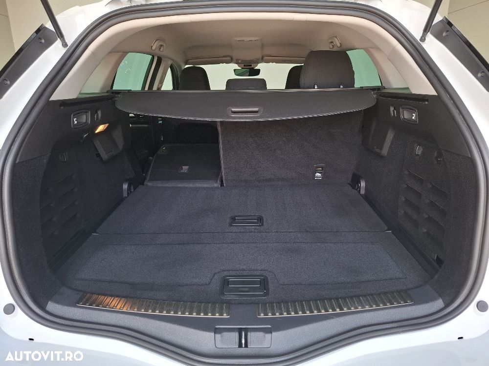 Renault Megane TCE 140 GPF RS Line - 4