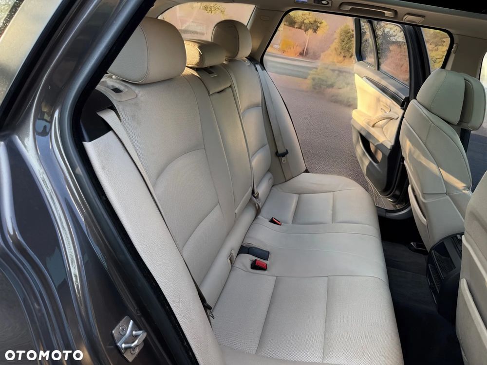 BMW Seria 5 520d Modern Line - 9