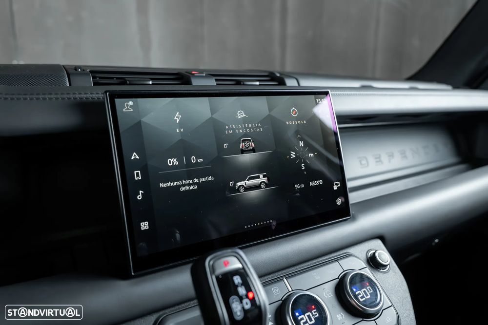 Land Rover Defender 2.0 P400e 110 AWD X-Dynamic HSE - 22