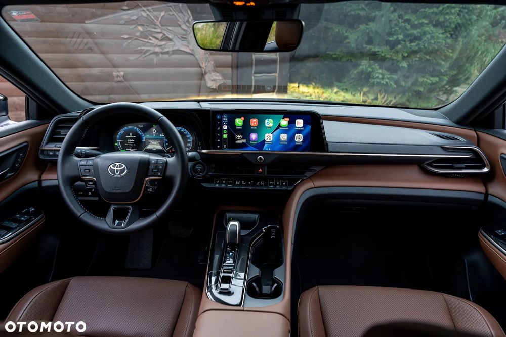 Toyota Crown - 32