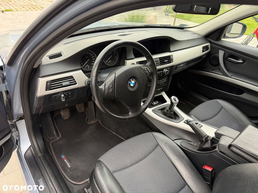 BMW Seria 3 320d - 2