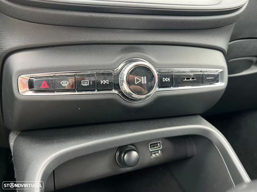 Volvo XC 40 2.0 D3 Momentum - 13