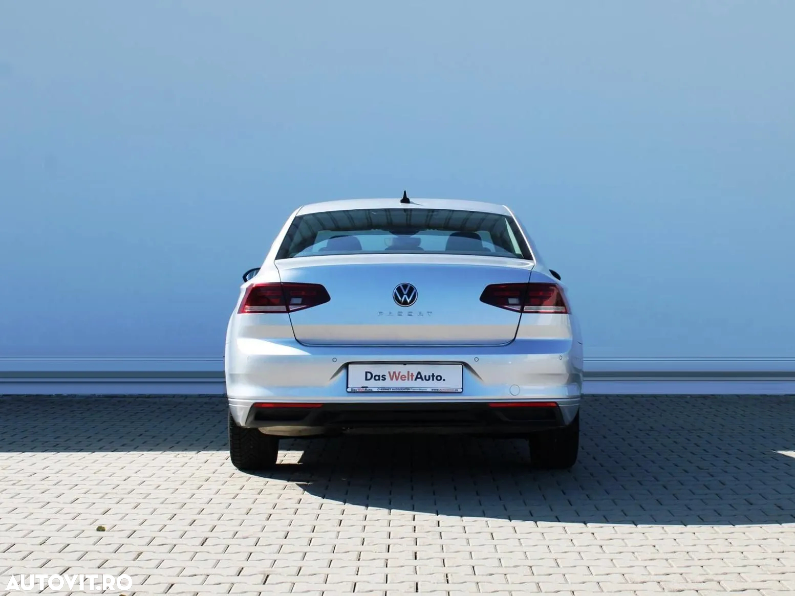Volkswagen Passat 1.5 TSI ACT Trendline - 4