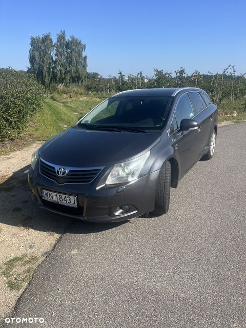 Toyota Avensis 2.2 D-CAT Prestige - 1