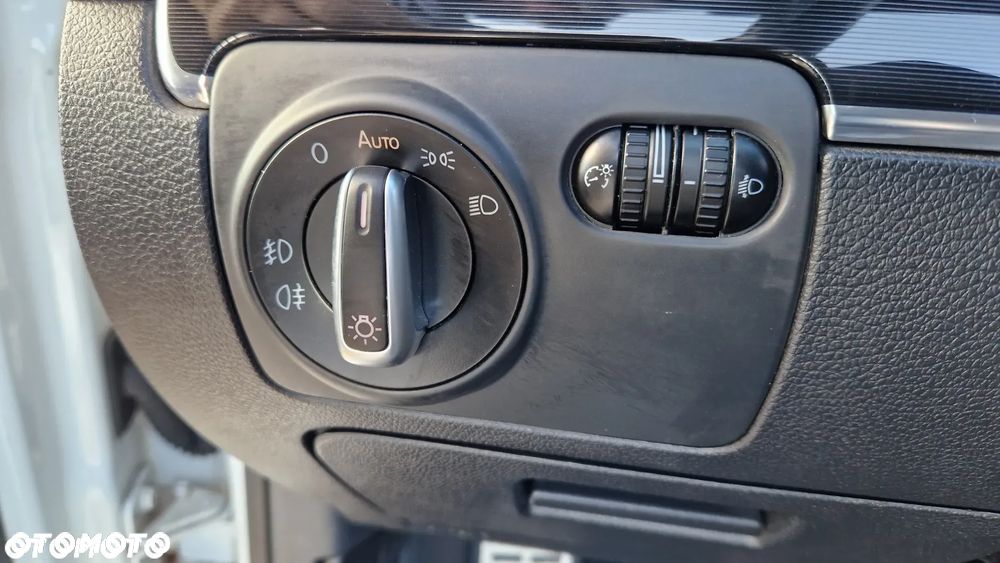 Volkswagen Golf 2.0 TDI Goal - 15