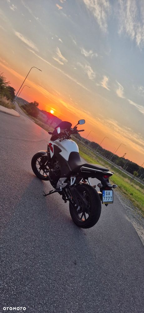 Honda CB - 1
