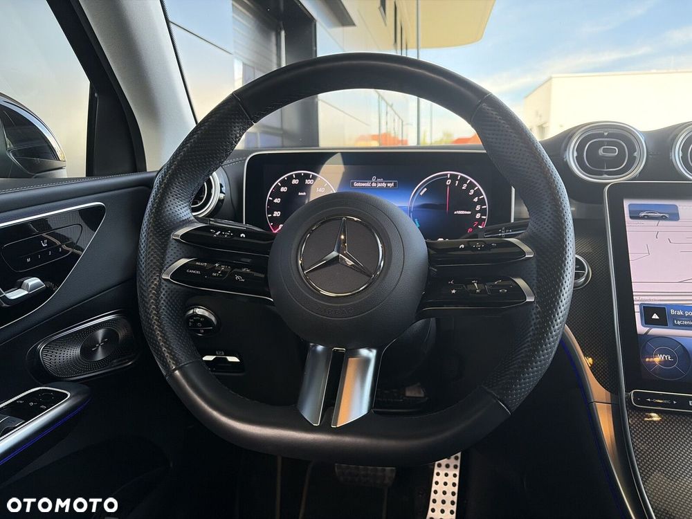 Mercedes-Benz GLC - 11
