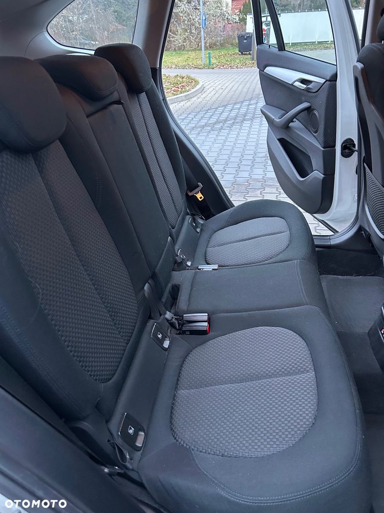 BMW X1 sDrive18i GPF Advantage - 28