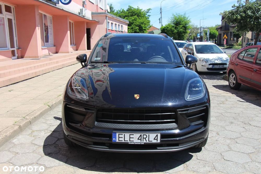 Porsche Macan Standard - 2