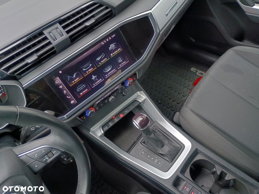 Audi Q3 Sportback - 28