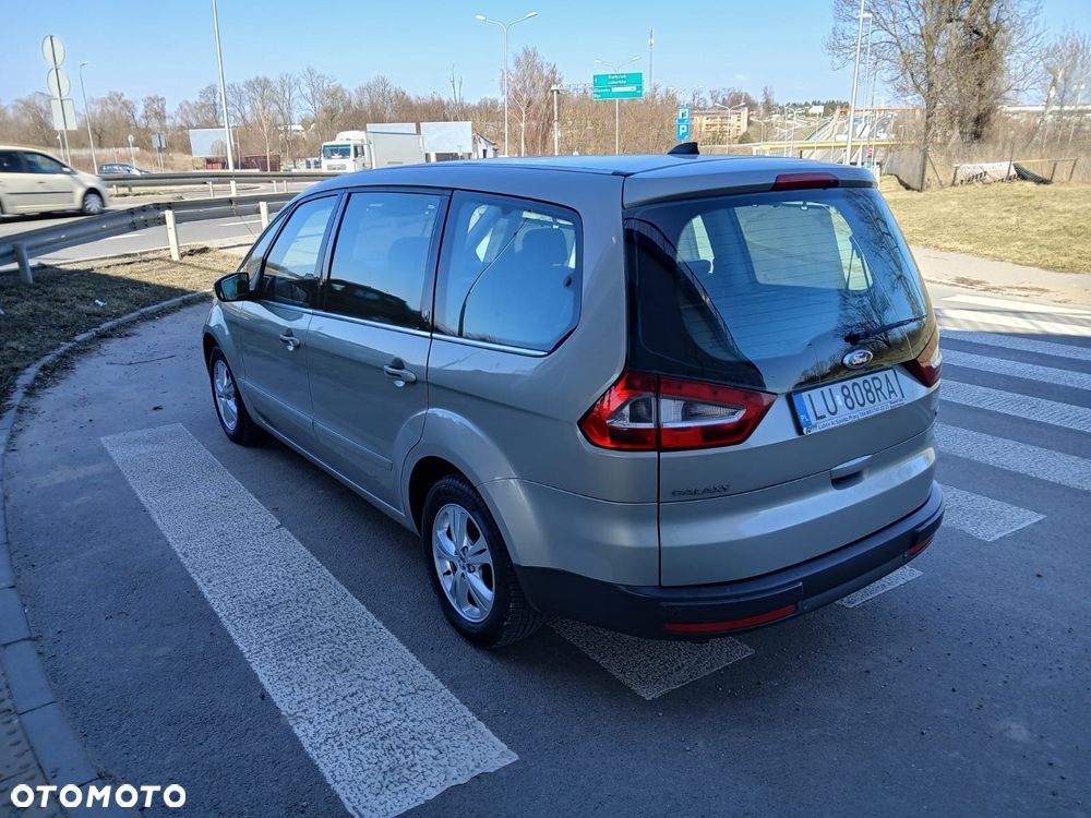 Ford Galaxy 2.0 TDCi Ghia - 5