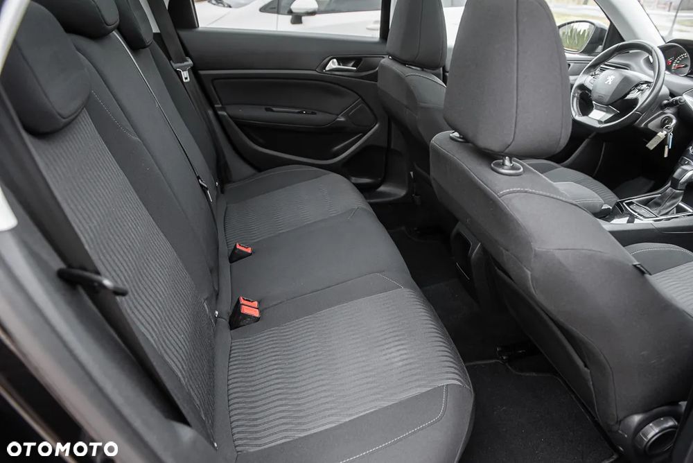 Peugeot 308 1.2 PureTech GPF Allure Pack S&S EAT8 - 25