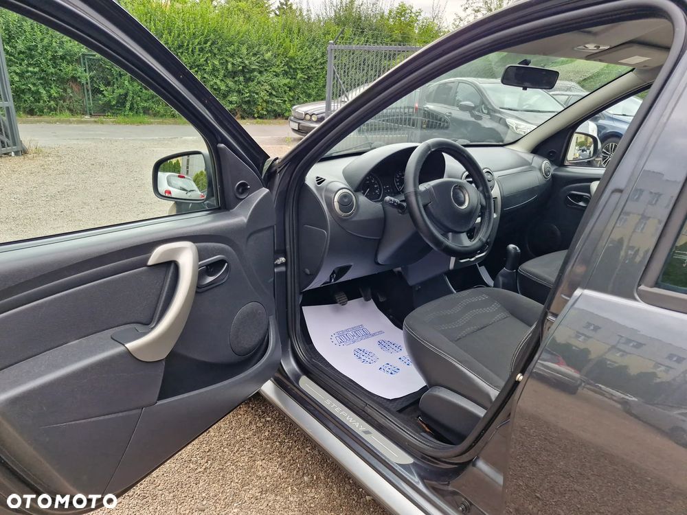 Dacia Sandero Stepway - 11
