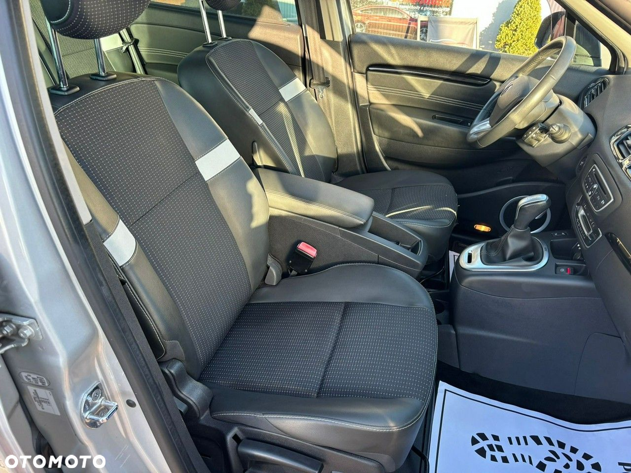 Renault Scenic - 27