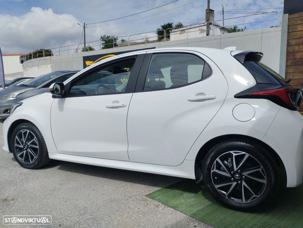 Toyota Yaris 1.5 HDF Comfort Plus - 6