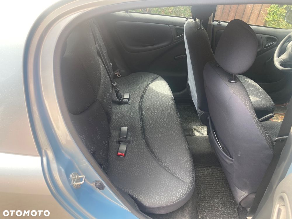 Toyota Yaris 1.3 Edition - 19