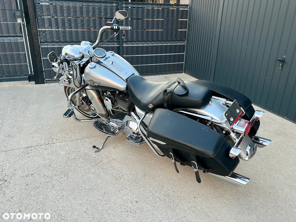 Harley-Davidson Touring Road King - 9